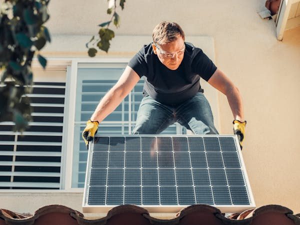 Panneau solaire photovoltaïque : la solution energétique d'arrivelec